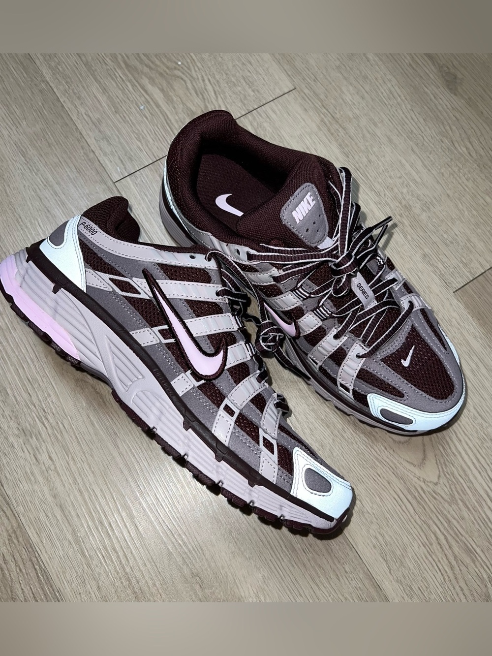 NEW NIKE P-6000 Burgundy Crush Pink Foam WMNS HV2522 600 - Picture 8 of 12
